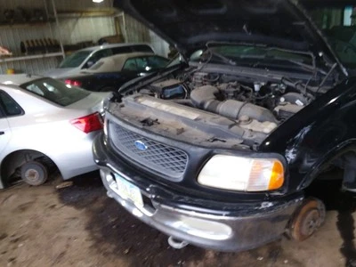 Culata de conductor 8-280 4,6 L VIN 6 para camioneta Ford F150 97-00 2083990 Foto 1 de 4