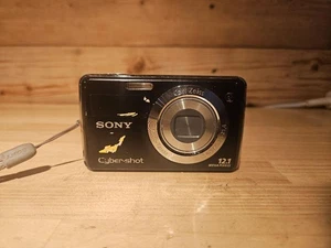 Sony CyberShot DSC-W220 Kompaktowy aparat cyfrowy Używany Doskonały stan Japonia - Zdjęcie 1 z 3