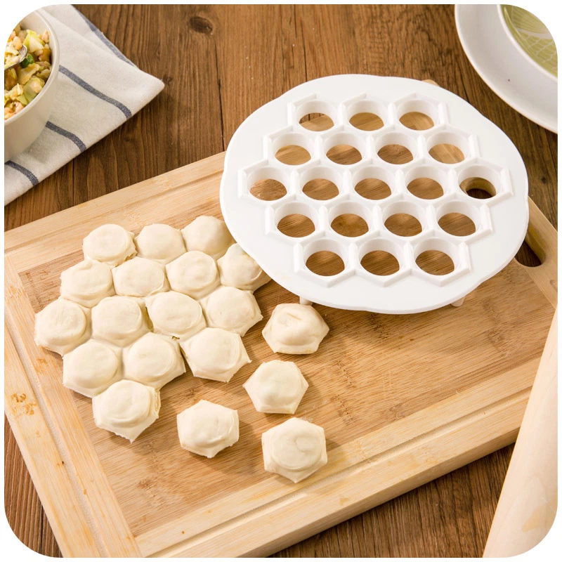 Dumpling Mante Ravioli Pierogi Pelmeni Mold Maker Dough Press Cutter 8x8in,in US - Image 1 of 1