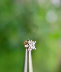 14K Solid Gold Diamant Blume Nase Piercing Schmuck Körper / Ohr - Bild 1 von 12