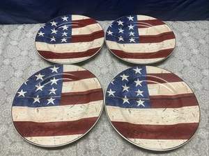 4er Set Sakura Warren Kimble KOLONIAL 8 1/8" Salatteller. Amerikanische Flagge - Bild 1 von 6