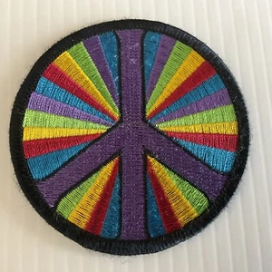 Colorful Rainbow Peace Sign Patch Iron Sew On Embroidered - Picture 1 of 3