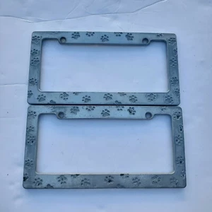 2x Dog Paw Print License Plate Frame Metal Holder - Picture 1 of 2