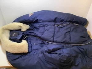 Guess Jacket/Coat Blue Size LG Preowned - Picture 1 of 9