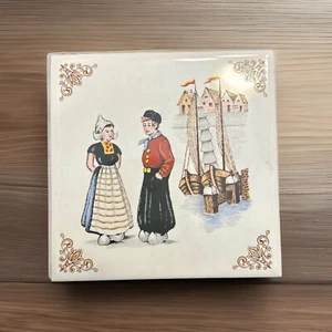 Azulejo de cerámica cuadrado Villeroy and Boch Dutch Theme 4,25" - Hecho en Francia - Imagen 1 de 4