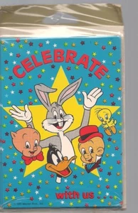 VINTAGE 1981 DISNEY PARTY INVITATIONS 8 PACK STILL SEALED !!!! - Picture 1 of 1