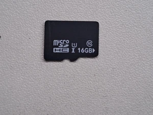 Unbranded 16GB MicroSDHC Memory Card - Picture 1 of 1