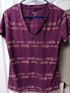 Mossimo Women's Knit Top, Size L. Wine Red, Feather Motif, Patch - Picture 1 of 7
