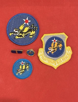 Fourteenth Air Force Patches and pins Lot of 5 Flying Tigers WW2 Original - Image 1 of 4