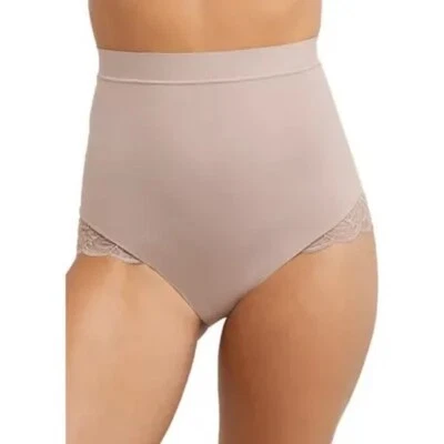 Panty medio corto de encaje ecológico Maidenform para mujer en beige, talla grande Foto 1 de 4