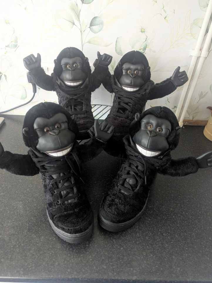 Adidas Jeremy Scott JS Gorilla 2012 V24424 UK9 & UK5 Mr And Mrs Matching Pair - Image 1 of 4