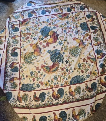 Vintage April Cornell  Farmhouse Rooster 69" Round Chicken Cotton Tablecloth - Image 1 of 4