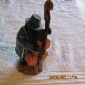 Robert Harrop Porcelain Doggie People Chello Player Scottie 2003 VGC England - Picture 1 of 11