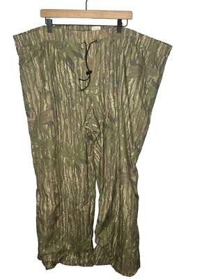Walls Water-Pruf Men's 2x Soft Shell REALTREE Camo Pants Elastic Waist - Image 1 of 3