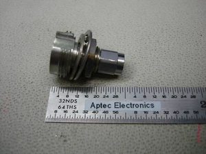 Aeroflex Weinschel Planar Crown bulkhead Adapter 7004-2 male 2.92 mm 40 GHz - Picture 1 of 6