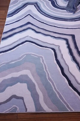 Momeni Luxury Abstract Rug - Image 1 of 4