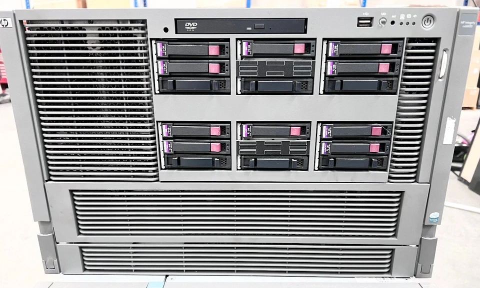 HP integrity RX6600 Server AD133A 4x D389-2100C Processors 32GB mem "SOLD AS IS" - Image 1 of 4