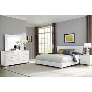 Coaster Felicity 4-Piece Faux Leather California King Bedroom Set in White - Picture 1 of 5