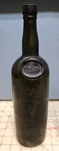 Antigua botella de vino sellada de vidrio negro oliva WLP & Co soplada a mano c.1840-1870 - Imagen 1 de 8