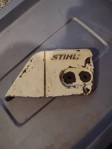 Coperchio frizione OE STIHL 028 034 038 1119 648 0403 - Foto 1 di 11