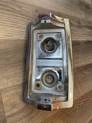 Chevrolet El Camino 1965 canastilla de luz trasera derecha {19-180-2} Foto 1 de 4