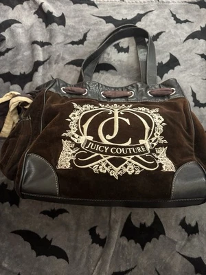 Bolso Y2K Juicy Couture Daydreamer Vintage Terciopelo Marrón Foto 1 de 4