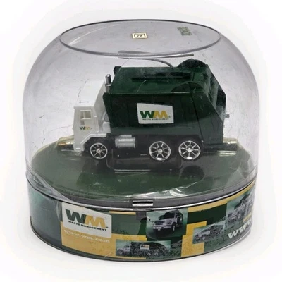Редкий радиоуправляемый мусоровоз WM 27 МГц — промо коллекционный в купольном футляре 3 дюйма единственный в своем роде - Изображение 1 из 4