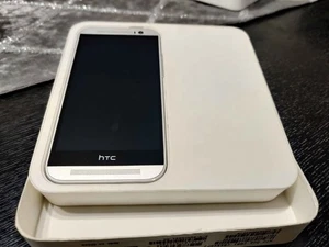 HTC One M8 Eye - 16 GB - Plateado (Desbloqueado) - Caja abierta con todos los accesorios - Imagen 1 de 5