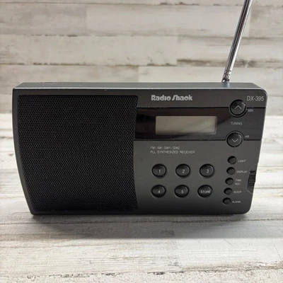 Radio Shack DX-395 AM FM SW1 SW2 PLL Synthesized Receiver Portable Radio - Image 1 of 4