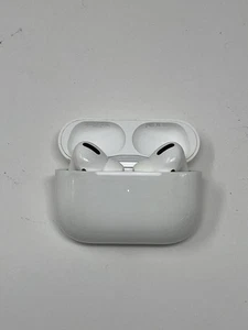 Apple AirPods Pro avec étui de chargement sans fil MagSafe blanc DEFECTUEUX Y286 - Photo 1 sur 4