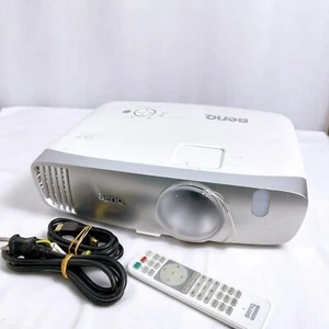 BenQ Projector HT2050 Home Theater White DLP 1080p Full HD 2200lm 16:9 - Picture 1 of 5