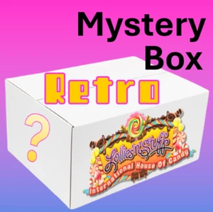 $50 RETRO THROWBACK GIFT PACK ASSORTED LOLLIES & CHOCOLATE SHARE BOX MYSTERY - Bild 1 von 1