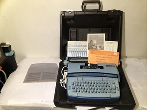 Sky Blue Smith & Corona Typewriter Coronet Super 12 Electric - Tested/Working - Picture 1 of 14