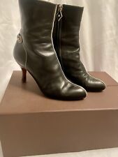 Botas altas Louis Vuitton 30 € (Gtos. de envío incluidos) en lugar