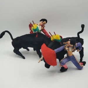 Vtg Set Of 2 1950s Felt Bullfighter/Matador & Bull Doll.  Spain  - Picture 1 of 10