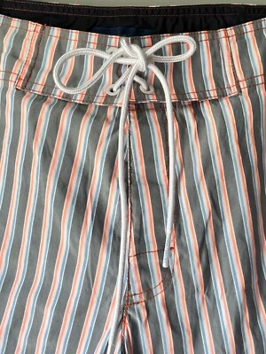 Bañador Zachary Prell para Hombres Talla 32 Gris Naranja Rayas Malla Forrado Board Shorts Foto 1 de 4