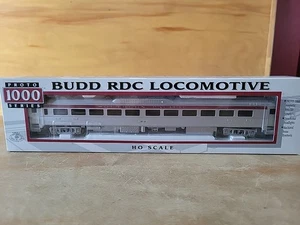 Proto 1000 31250 HO Southern Pacific Budd RDC Passenger Locomotive SP-10 NIB - Picture 1 of 11