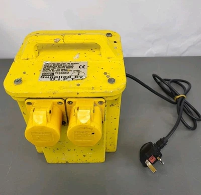 110V Transformer 3.3kVA Continuous 230V to 110V Dual 16A Outlets Step Down Site - Image 1 of 4