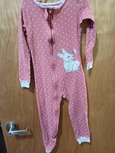 GIRLS CATER'S ONE PIECE PAJAMAS SIZE 5T 5 PINK POLKA DOT WITH BUNNY ON FRONT - Picture 1 of 4