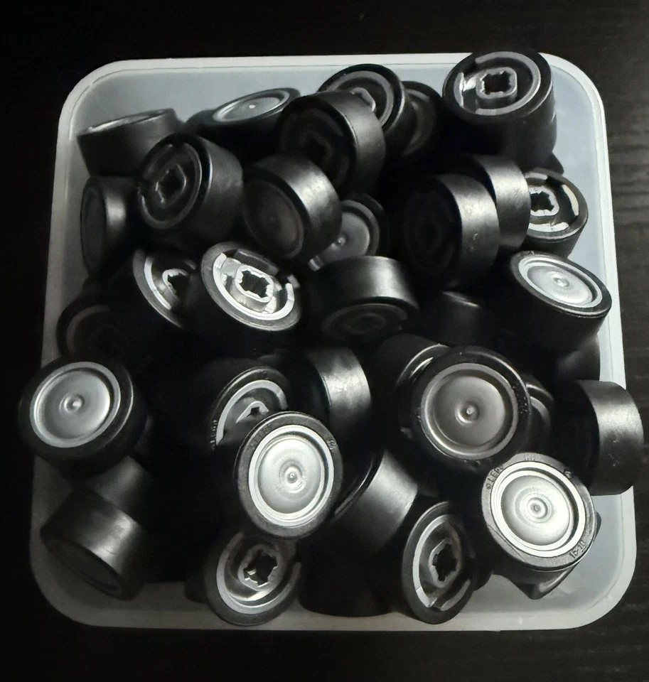 Lego Rueda Plata Llanta Y Neumático 14mm D.x6mm 93594c01 ¡Lote De 20! Foto 1 de 1