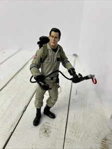 Figura de acción Ghostbusters RAY Stantz 6” Mattel 2009 2603 con mochila - Imagen 1 de 3
