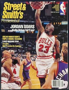 1993-94 STREET & SMITH'S PRO BASKETBALL MAGAZIN MICHAEL JORDAN AUF COVER SCHÖN - Bild 1 von 2