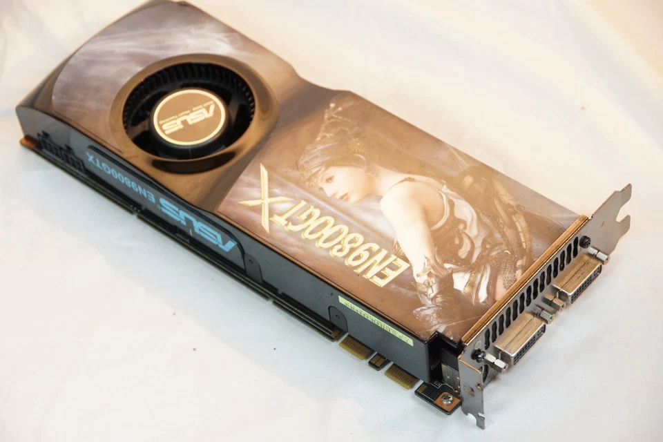 ASUS EN9800GT Ultimate 512MB GDDR3 PCI-E HDMI/DVI/VGA Graphics Card - Image 1 of 4