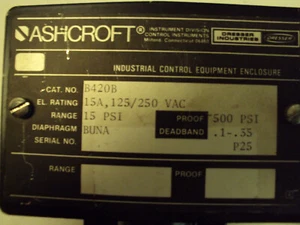 Ashcroft B420B pressure switch; 15 psi with ,1 to .35 deadband - Picture 1 of 2