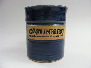 Gatlinburg Tennessee TN Smoky Mountain Studio Stoneware Pottery Coffee Mug 2000 - Picture 1 of 7