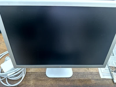 Apple Cinema Display 20 Zoll Monitor, Modell: A1081, EMC: 2009, mit Netzteil. - Bild 1 von 4
