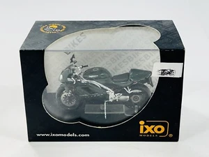 IXO Models Diecast #STB019 Triumph 955i Daytona Centenary - NEW - Picture 1 of 4