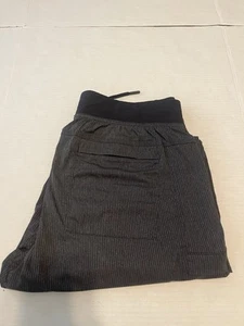 Lululemon Jogger Pants Men’s M/L Gray Cargo Pocket Casual Travel Performance - Picture 1 of 8