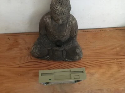 Hyundai HFM 341A Diskettenlaufwerk 3,5"  1,44 MB Floppy grau grey - Image 1 of 4