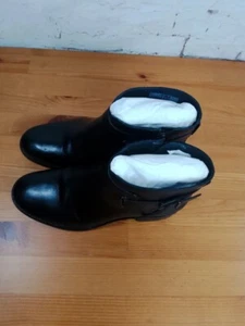 Ugg Womens Boots Barnett Black Leather UK 4.5 Ankle Side Zip - Picture 1 of 16